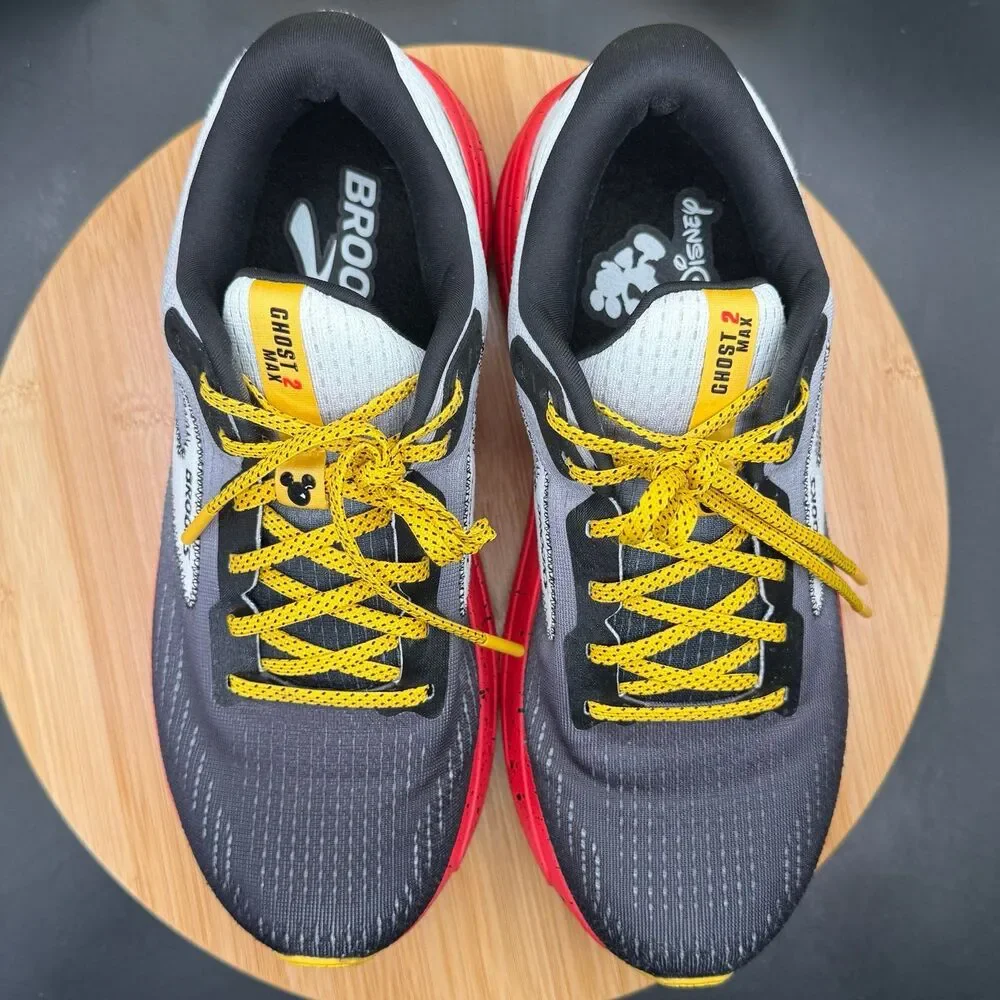 Brooks Ghost Max 2 runDisney Mickey Mouse Men’s Sz 8.5 2E (Wide)